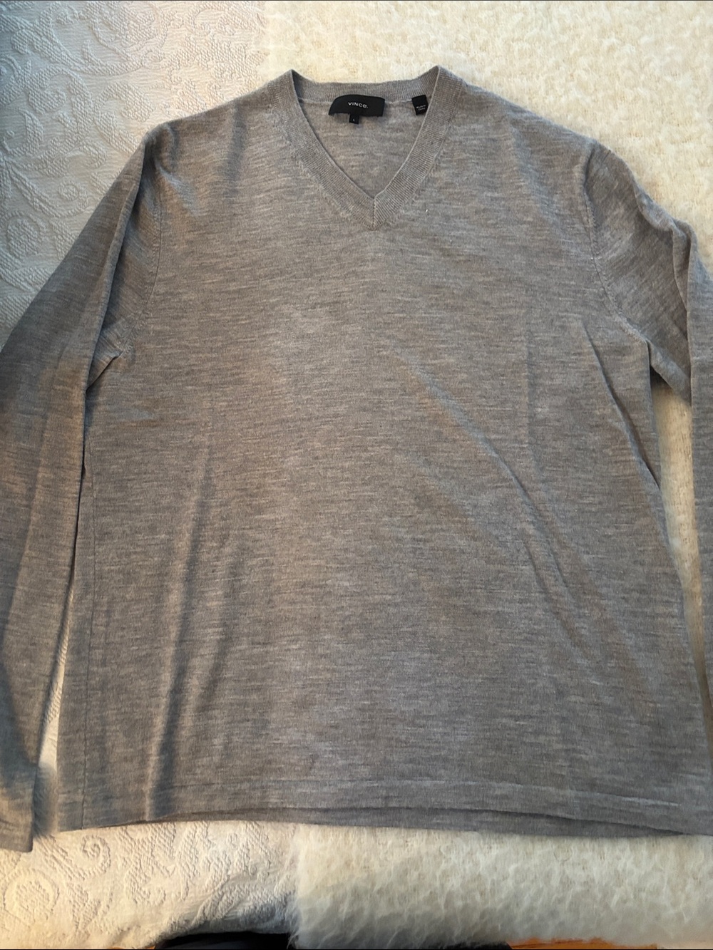 Vince Men's Light Gray V-Neck Sweater
